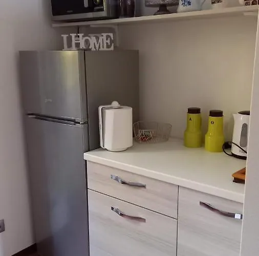 Casa Con Vista A * Нессо